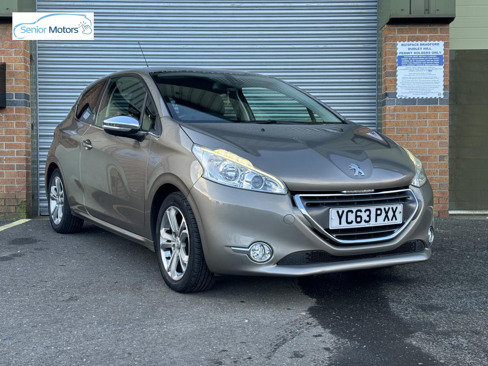 Peugeot 208 1.2 VTi Allure Hatchback 3dr Petrol Manual Euro 5 (82 ps)