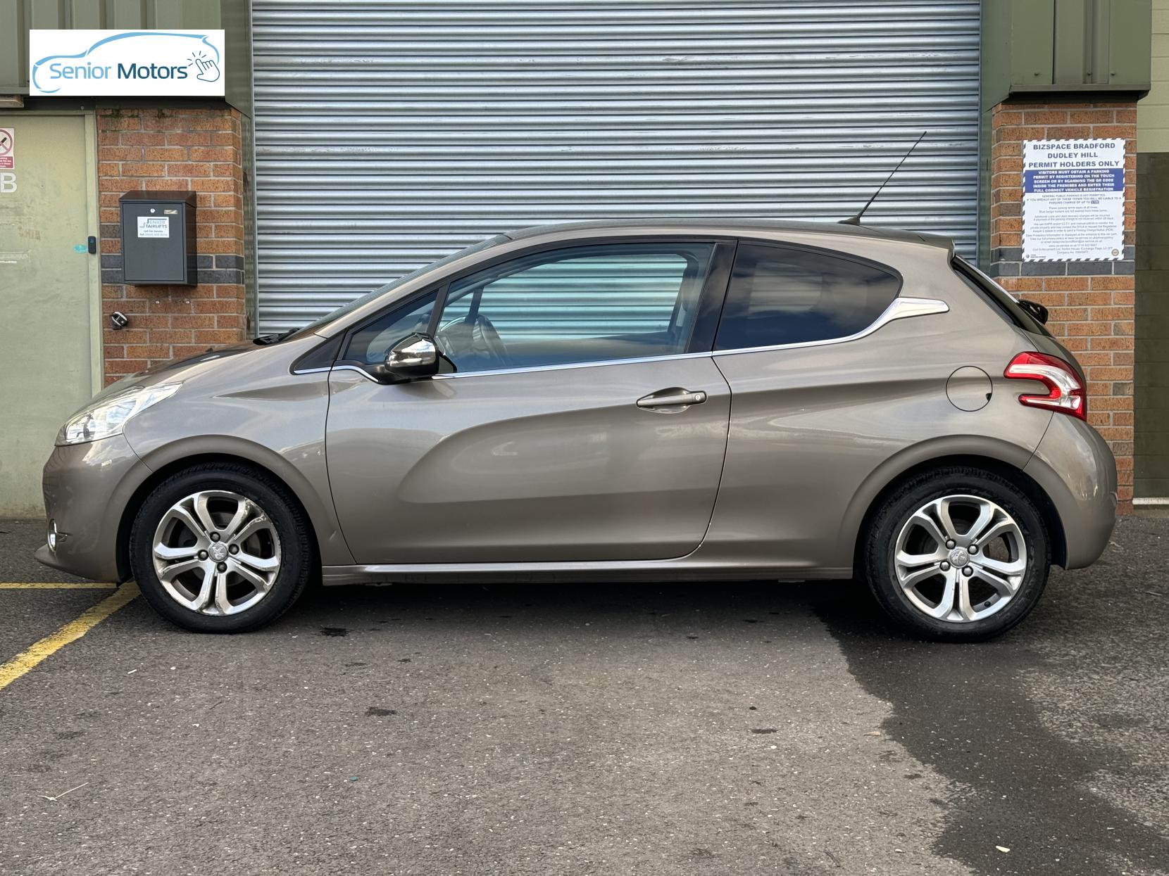 Peugeot 208 1.2 VTi Allure Hatchback 3dr Petrol Manual Euro 5 (82 ps)