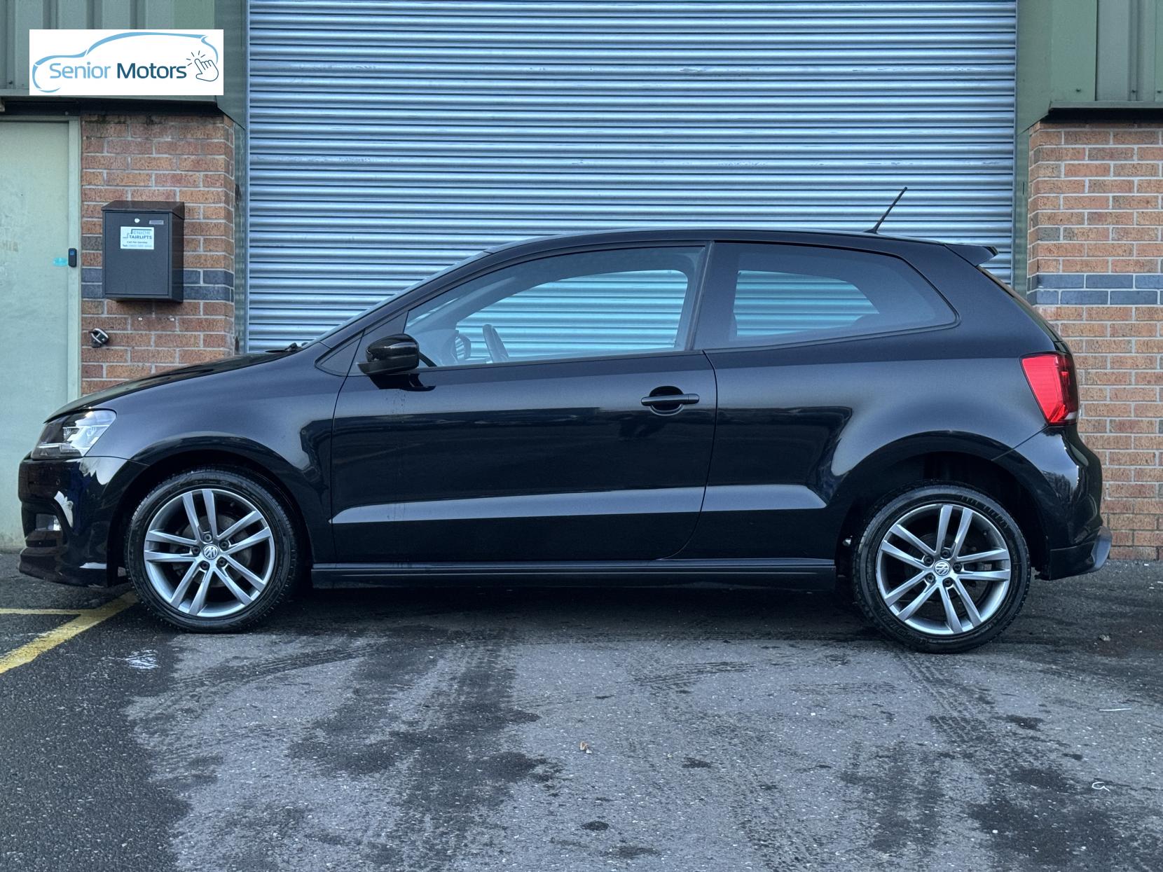 Volkswagen Polo 1.2 TSI BlueMotion Tech R-Line Hatchback 3dr Petrol Manual Euro 6 (s/s) (90 ps)